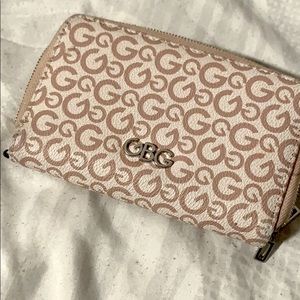 Wallet G by Guess